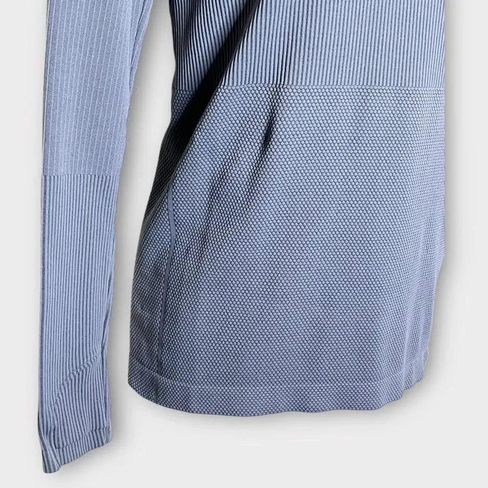 ATHLETA gray ribbed & dot texture turtleneck stretchy fit size small - Picture 4 of 5